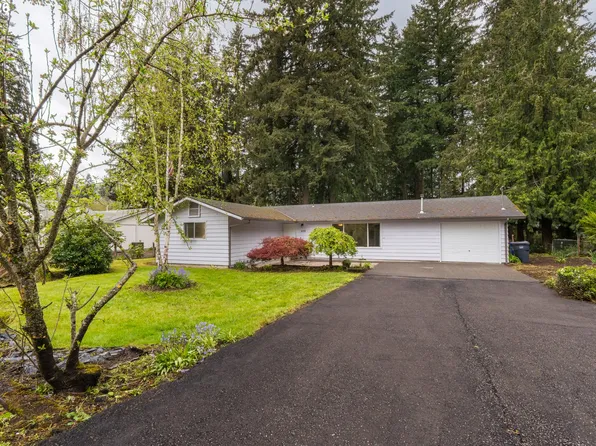 433 N 14th St, Lyons, OR 97358