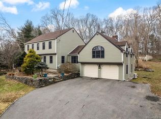 749 Green Hill Rd, Madison, CT 06443