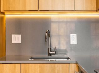 142 W 4th St APT 14, New York, NY 10012