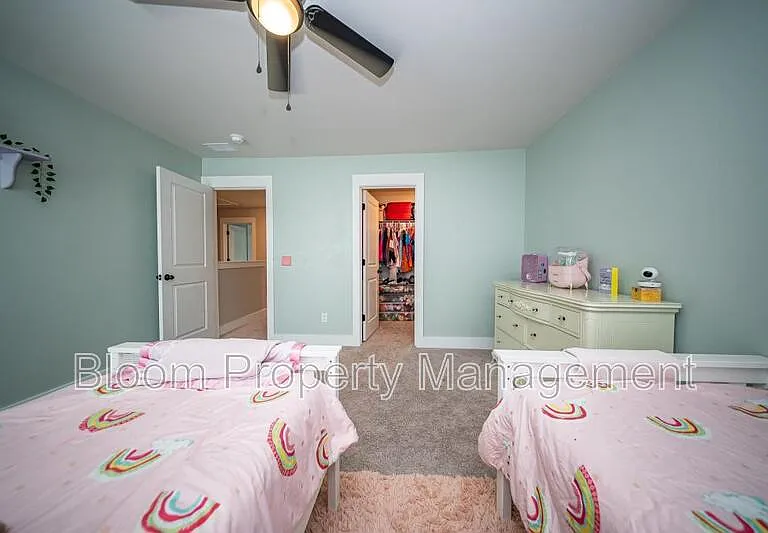 5008 Cedar Brush Ct — Photo 53