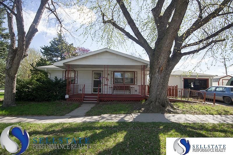 1st image of 2540 N 42nd St