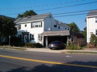 42 High St, Danvers, MA 01923