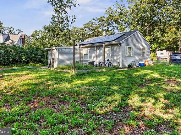 5th image of 105 QUAIL ROAD