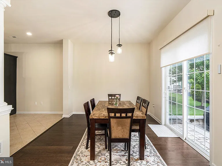 1711 Yearling Ct — Photo 10