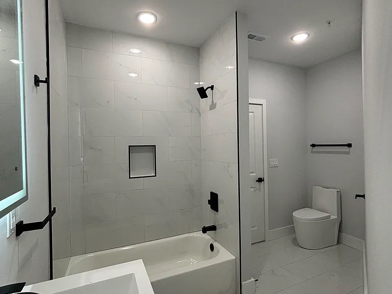 1108 W Dauphin St #4A — Photo 12