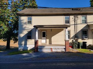 10 N Peartown Rd, Reinholds, PA 17569