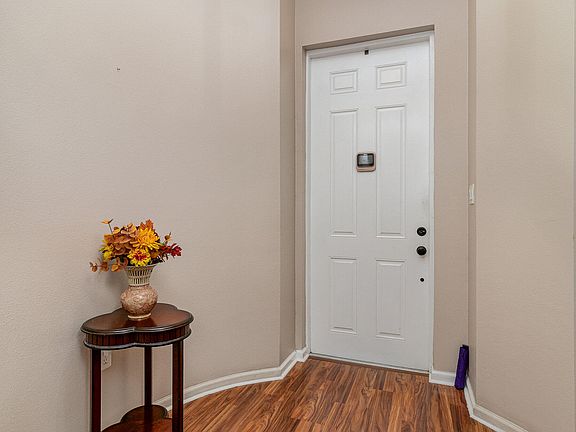 3rd image of 5337 Enchanted Ave