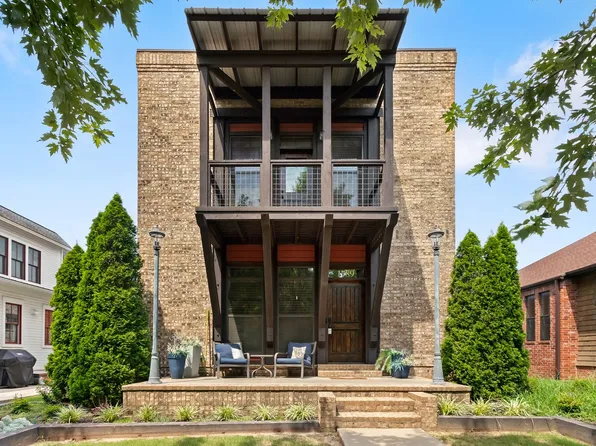 1789 N Best Friend Ln, Fayetteville, AR 72704