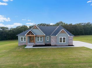 7 Avrey Ln, Greenbrier, AR 72058