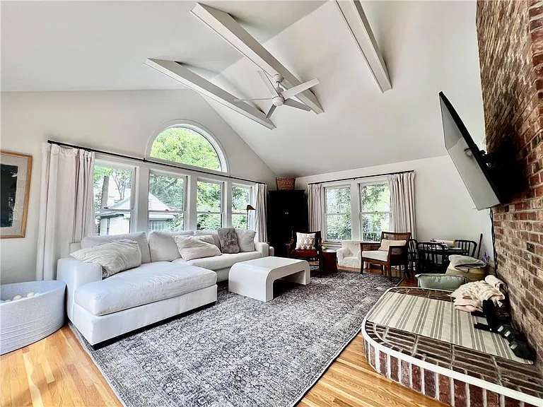 145 Sylvan Rd — Photo 10