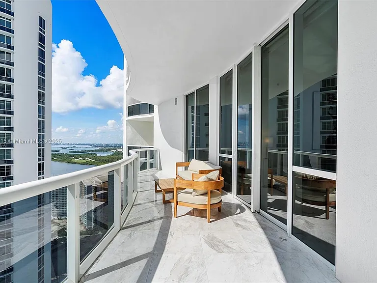 16001 Collins Ave #3507 — Photo 31