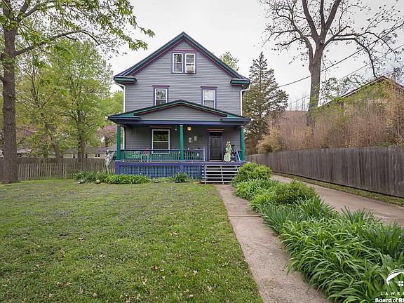 2nd image of 407 Maine St