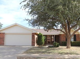 8213 Waco Ave, Lubbock, TX 79423