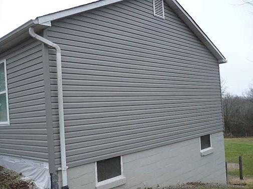 3rd image of 1268 Olive Rd