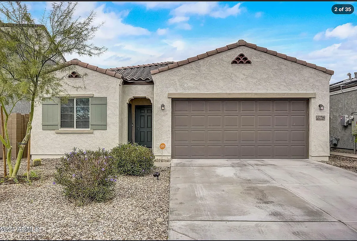 4 bed, 2034 sqft, $2,800 — Photo 3
