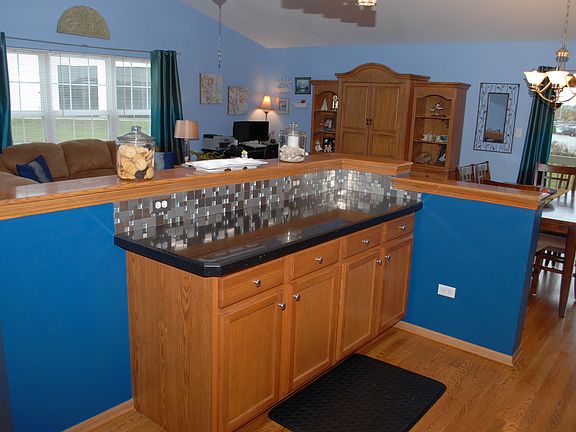 4th image of 6976 Bellagio Cir