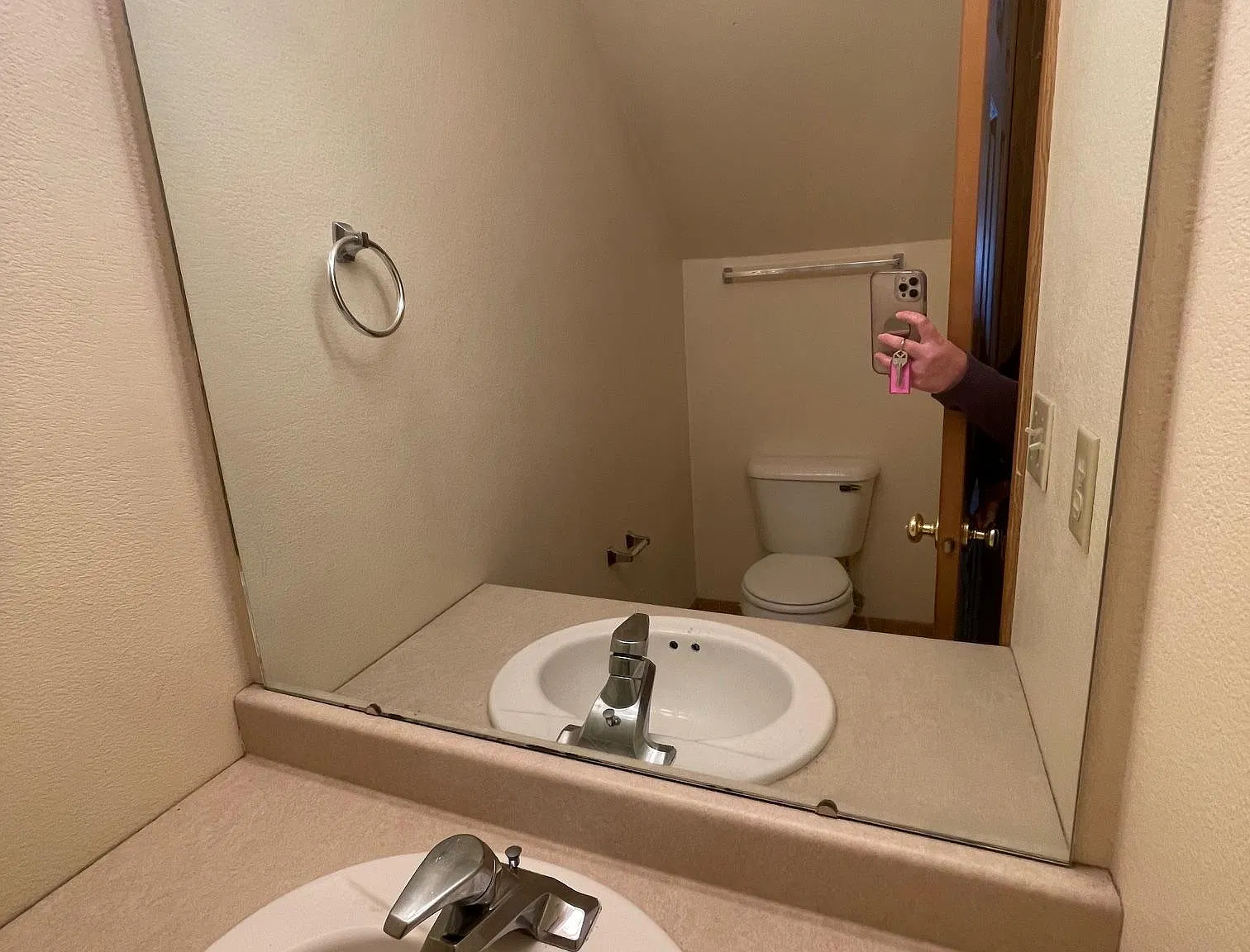 3 bed, 1.5 bath, 1109 sqft, $2,100 — Photo 3