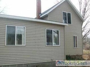 401 W Main St, Gobles, MI 49055