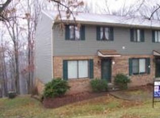 223 Walker Dr, Dunbar, WV