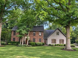 14900 S Rosehill Rd, Olathe, KS 66062