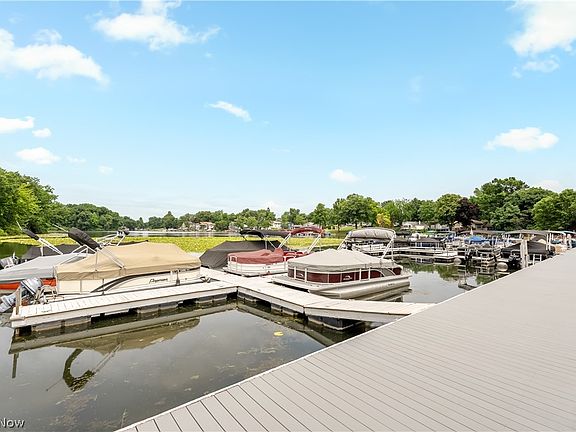 2nd image of 78 Portside Cir