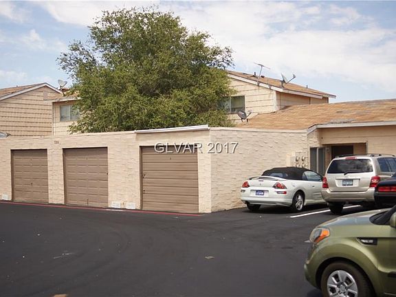 2nd image of 5208 Greene Ln