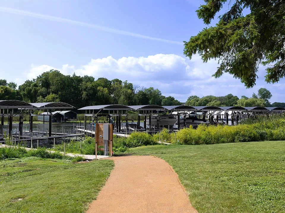 Dockside Apartments & Boat Slips - Lake Minnetonka