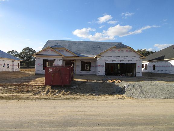 2nd image of 210 S Cousins Ct