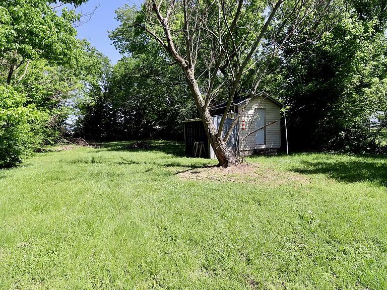 508 Texas Ave — Photo 16