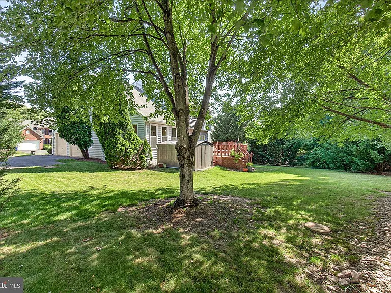 6430 Bellevue Pl — Photo 41