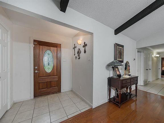 4th image of 11662 Drummond Dr