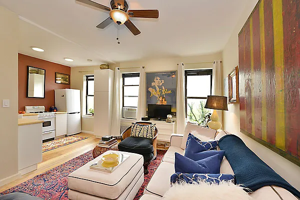 Sold by Nest Seekers International | media 2