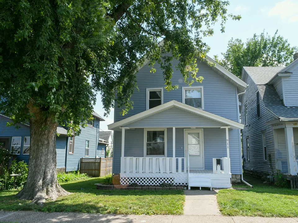 911 A Ave NW