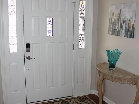 2nd image of 950 Brynwood Dr