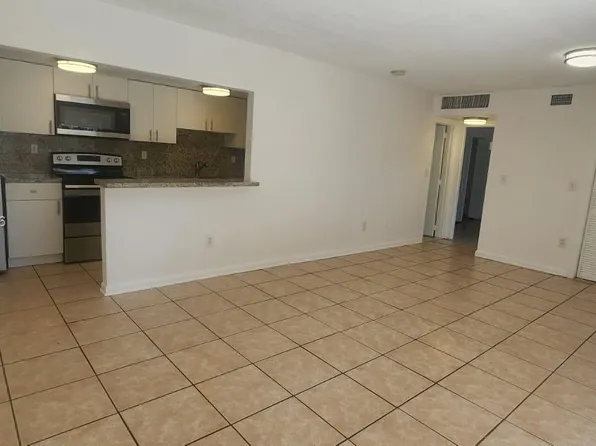 4134 NW 79th Ave APT 1C, Doral, FL 33166