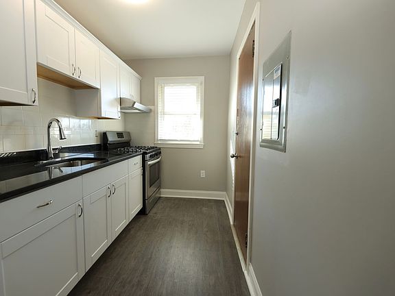 3rd image of 24 Webster St #205