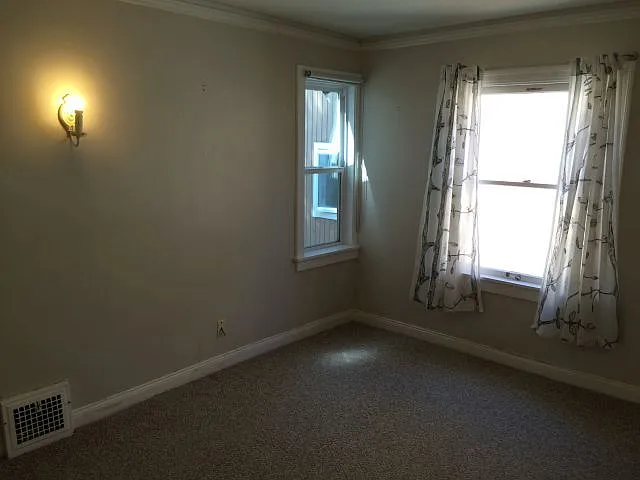 20 Roanoke Rd — Photo 8