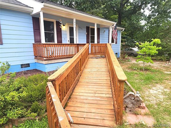 4th image of 9901 Agincourt Ln