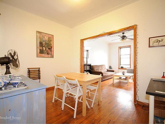 4th image of 194 Underhill Ave #3