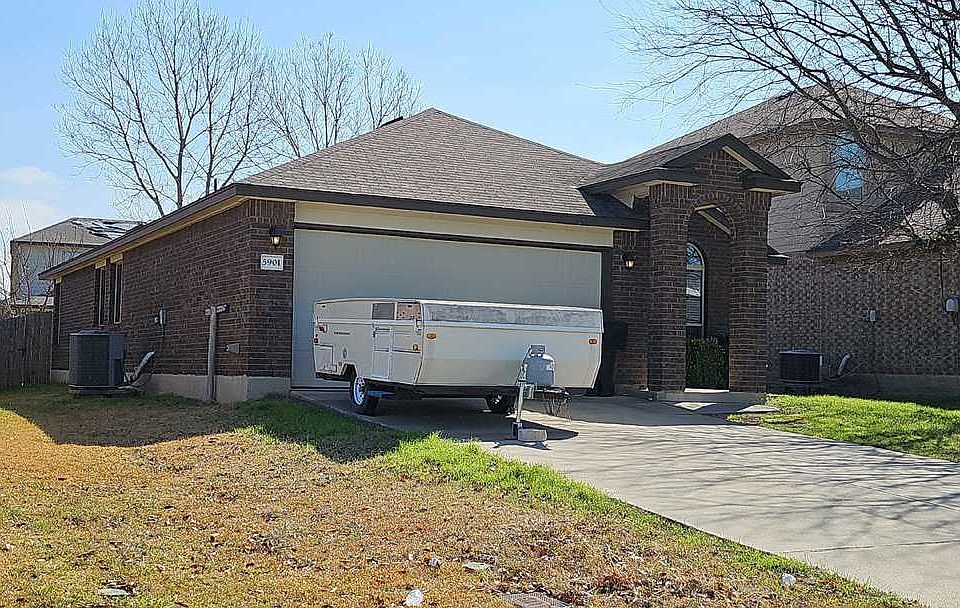 1st image of 5901 Huntington Dr