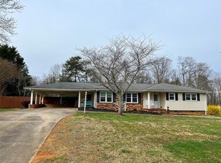 265 Tanners Grove Rd, Forest City, NC 28043