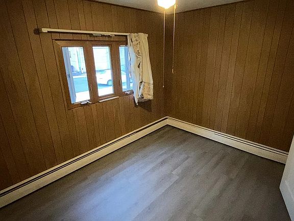 5th image of 962 Pine St