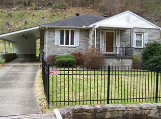 1786 Forest Hills Rd, Forest Hills, KY 41527