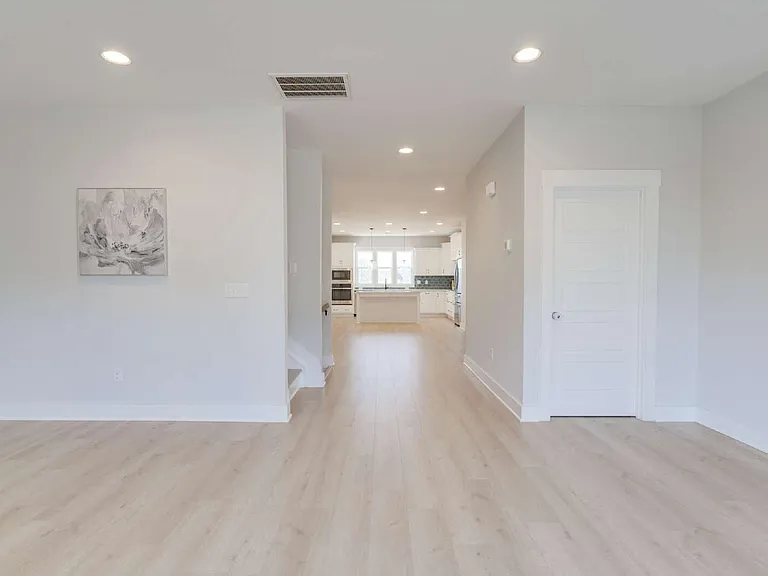 2127 Big Falls Dr — Photo 15