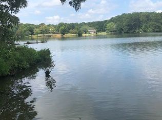 329 Price Rd, Brooks, GA 30205