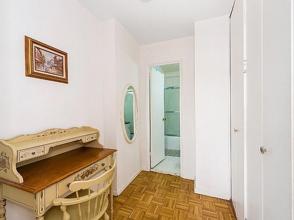 3rd image of 11101 Queens Blvd #5J