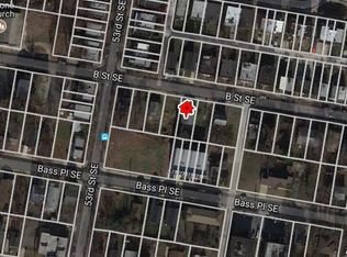 5317 B St SE, Washington, DC 20019
