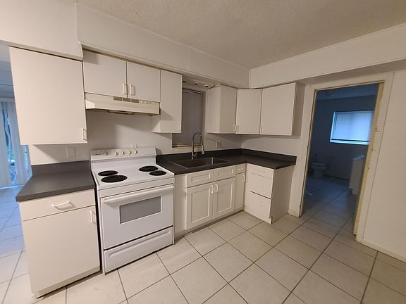 Kitchen, Brand new Countertops, sink and faucet