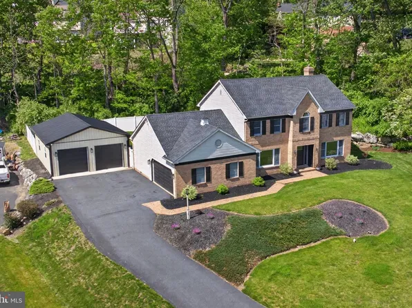2620 Valley View Dr, Lancaster, PA 17601