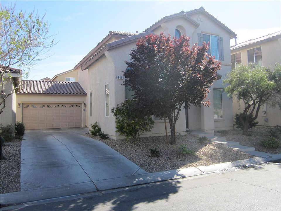 1st image of 941 Shady Charmer Ave